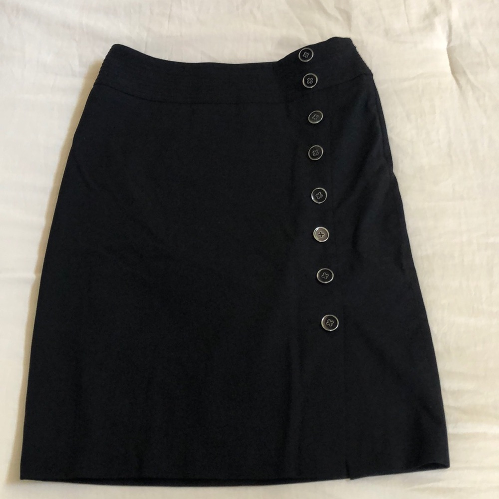 White House Black Market skirt